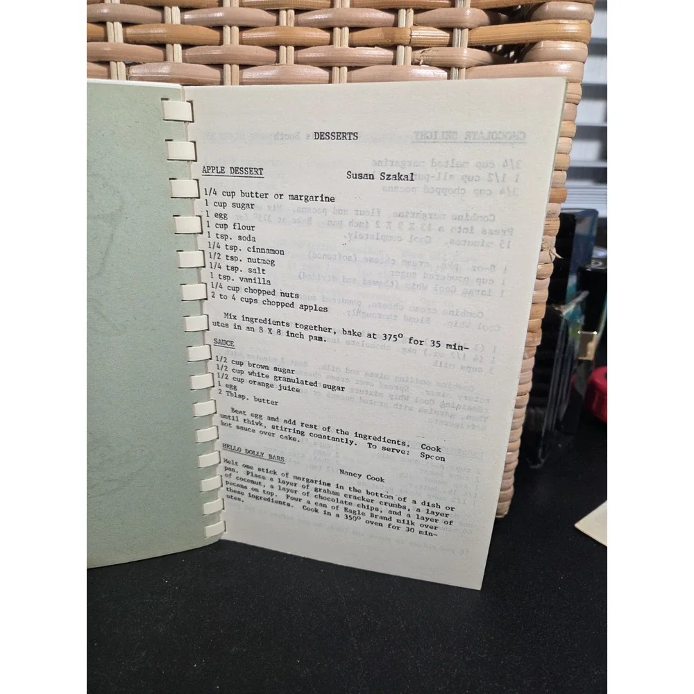 First Wesleyan Church Kannapolis‎ North Carolina Cookbook 1979 Missionary Women